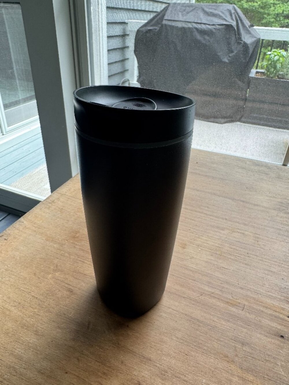 Owala SmoothSip Slider Black 20 oz Tumbler